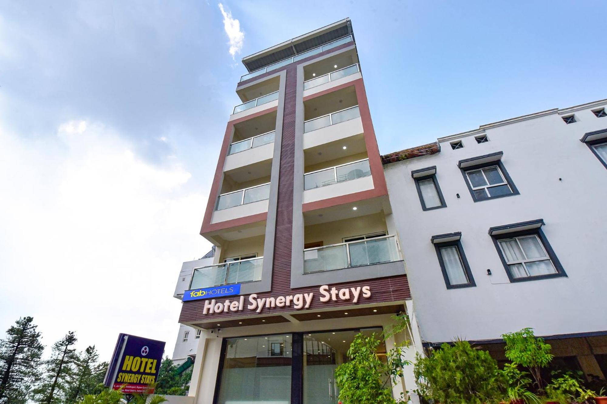Fabhotel Synergy Stays Indore Exterior foto